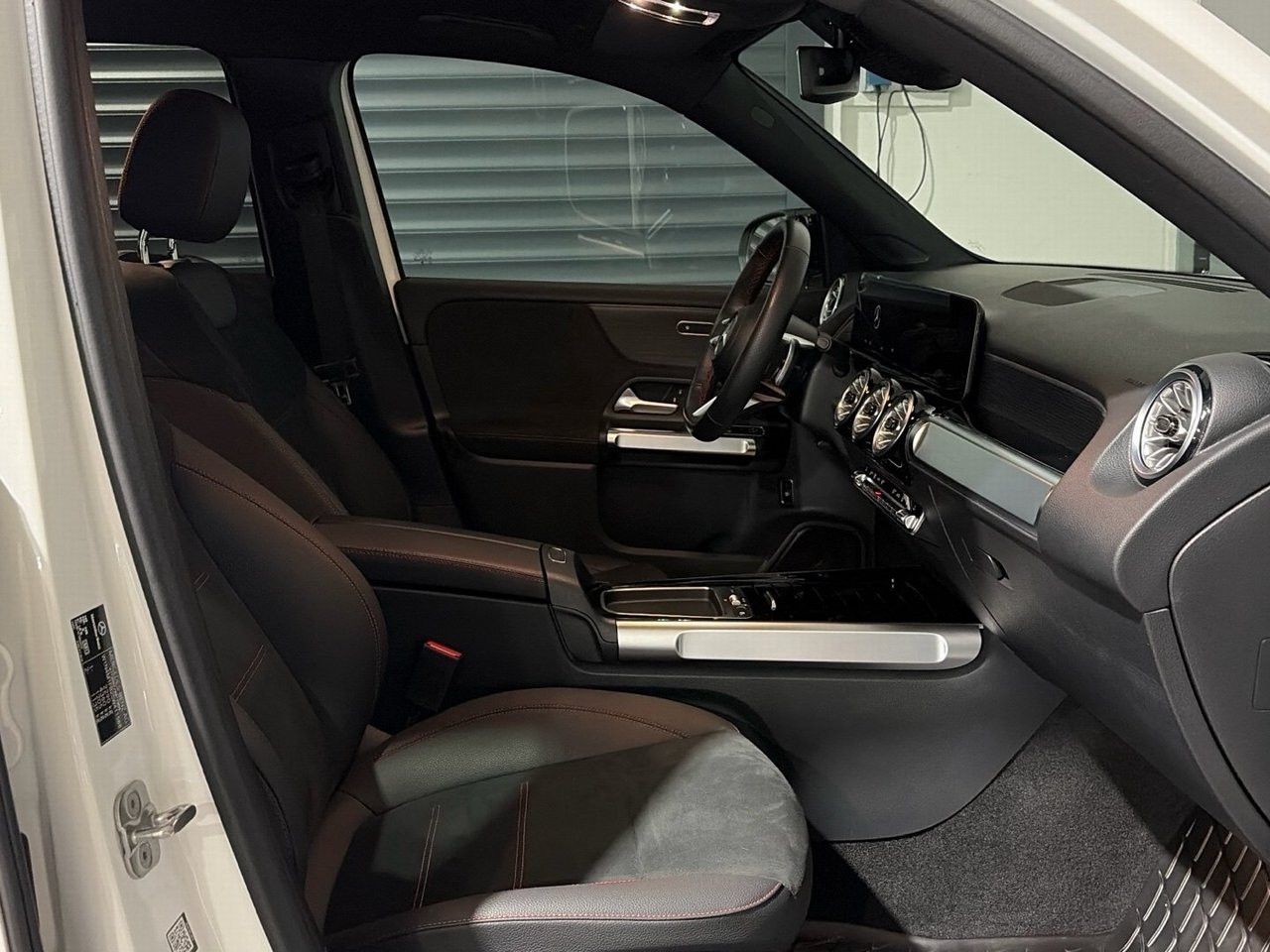 Mercedes-Benz GLB – Bild 13