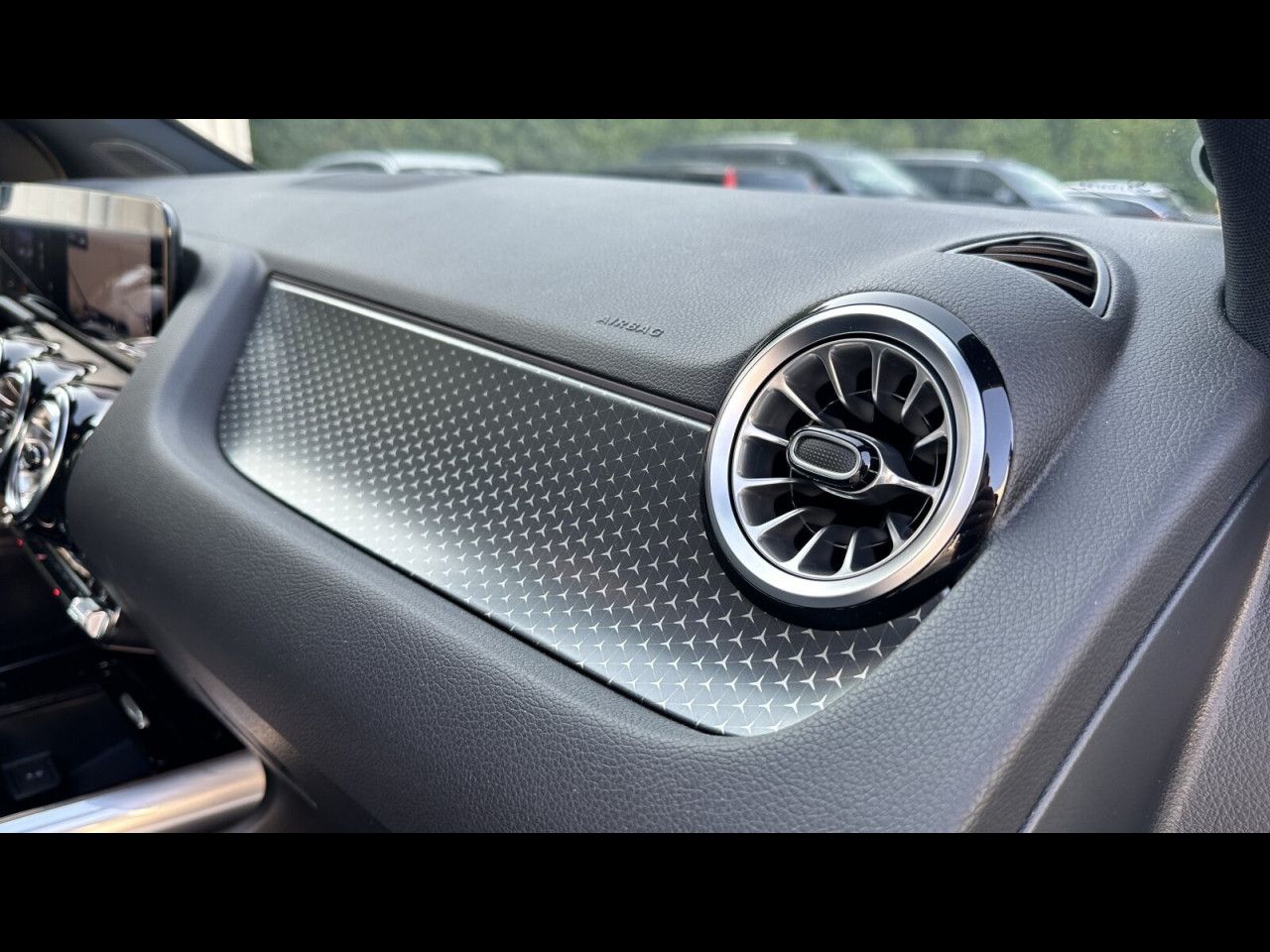 Mercedes-Benz EQA – Bild 27