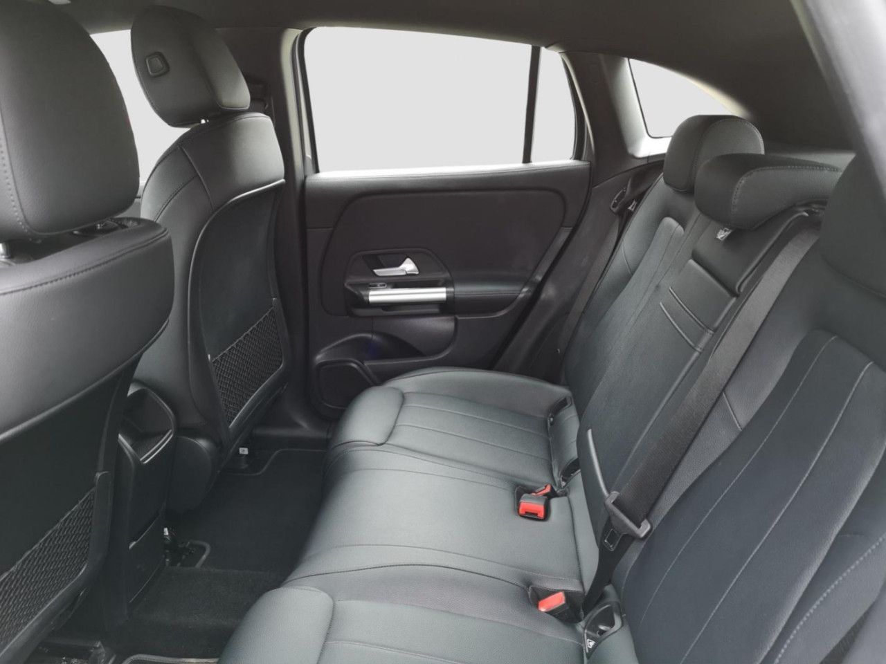 Fahrzeugbild 16 / 19