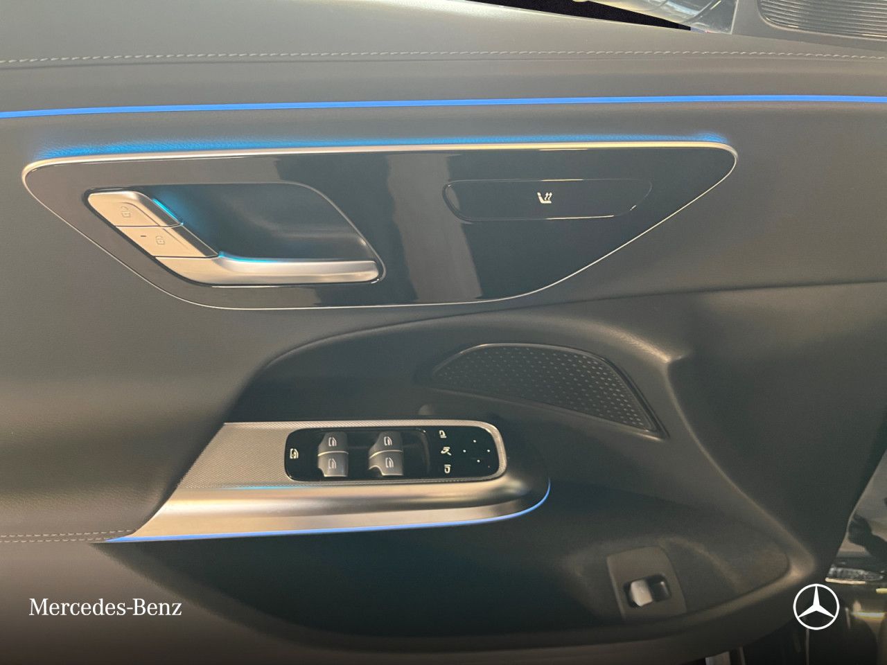 Mercedes-Benz E-Klasse – Bild 11