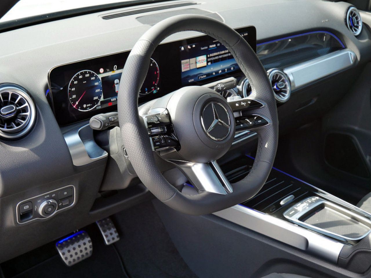 Mercedes-Benz GLB – Bild 13