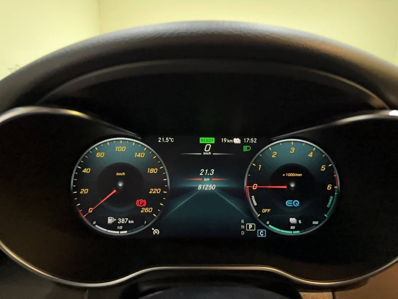 Photo du véhicule 17 / 18