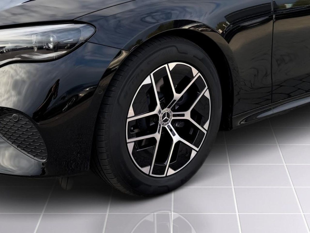 Mercedes-Benz E-Klasse – Bild 14