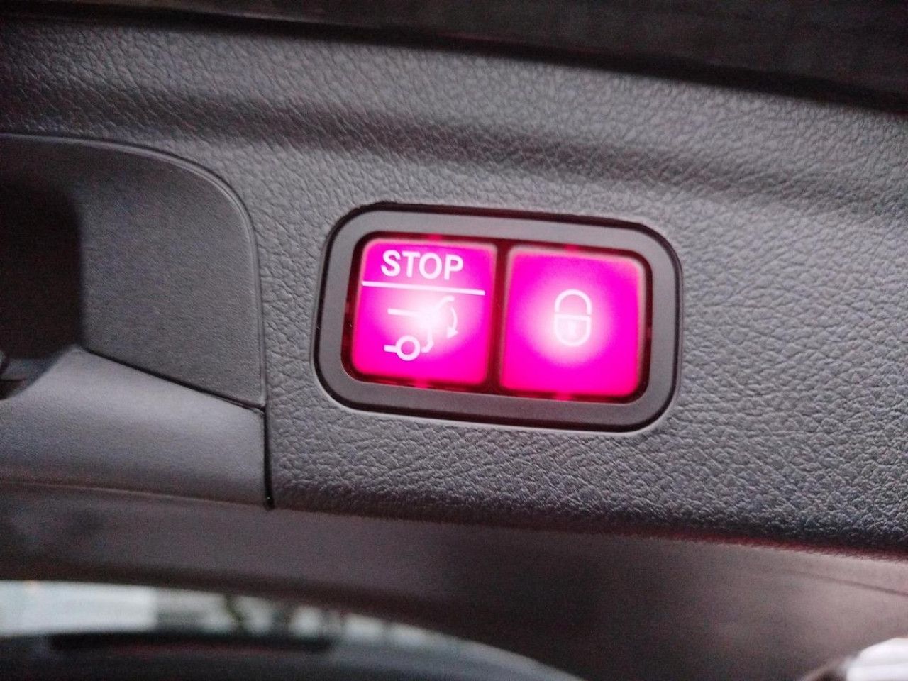 Zdjęcie pojazdu 14 / 28