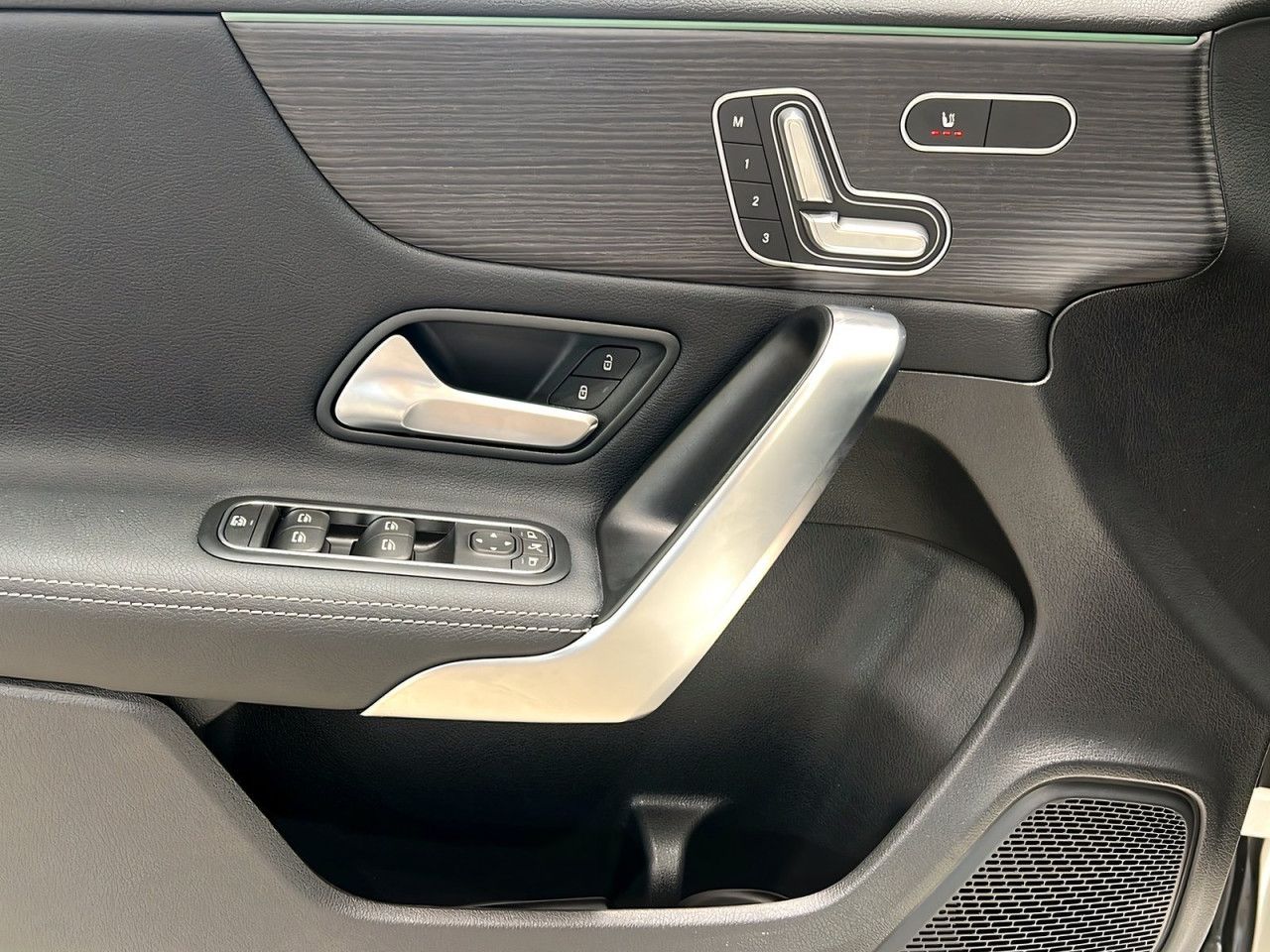 Mercedes-Benz A-Klasse – Bild 13