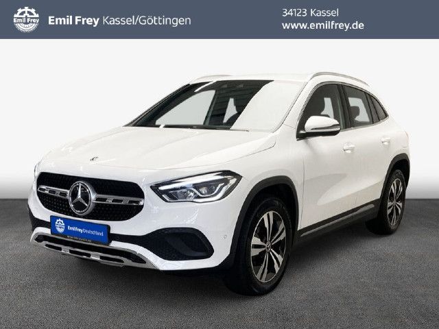 Mercedes-Benz GLA 220