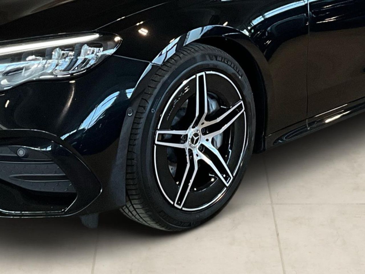Mercedes-Benz E-Klasse – Bild 5