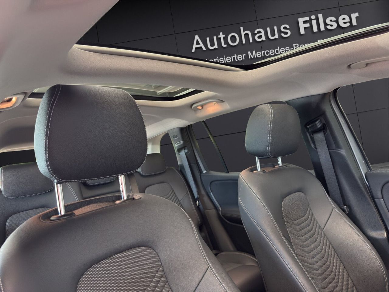 Mercedes-Benz GLB – Bild 17