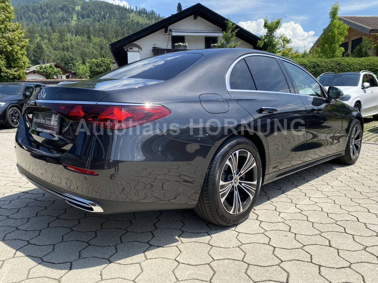 Mercedes-Benz E-Klasse – Bild 4