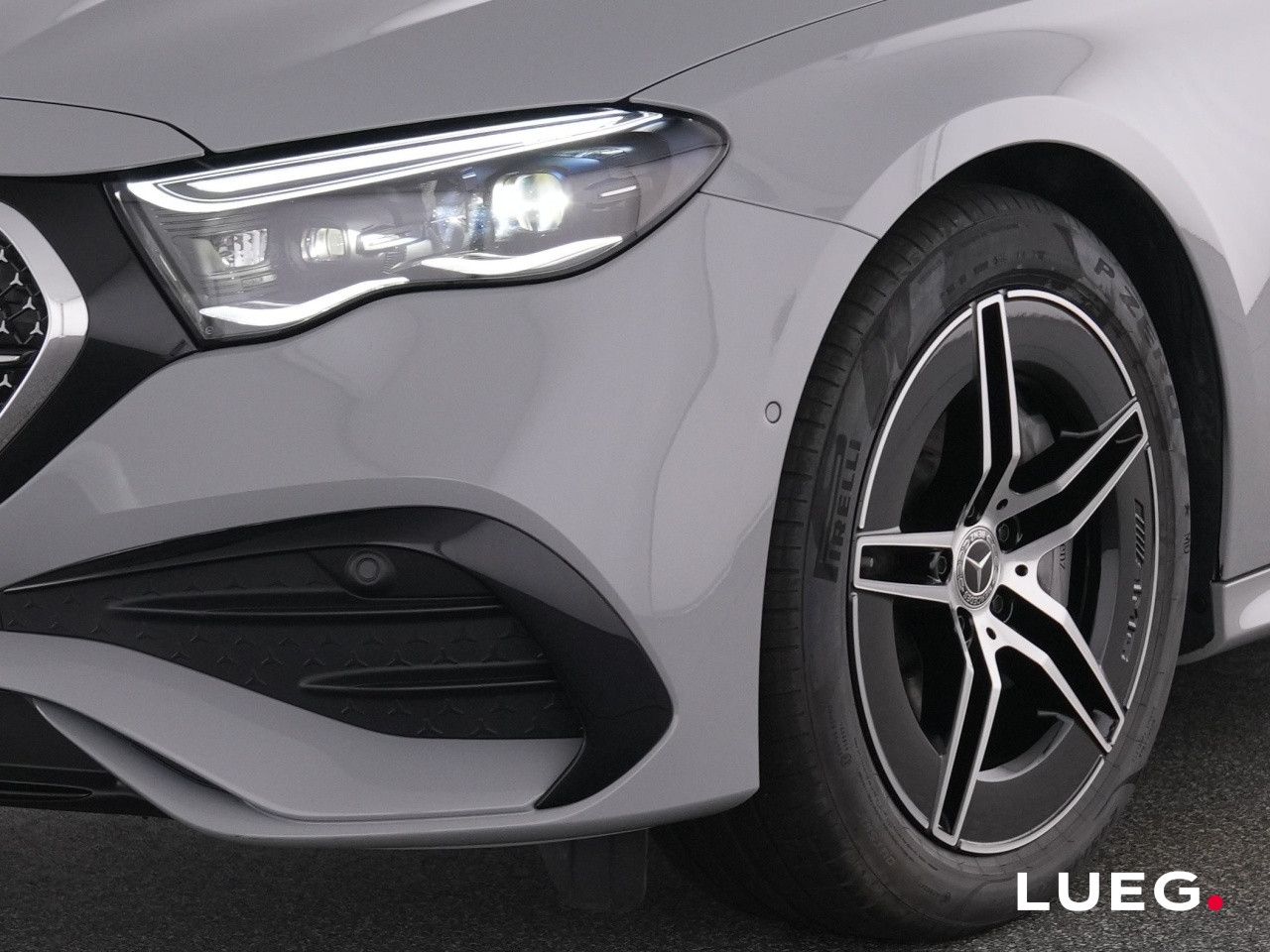 Mercedes-Benz E-Klasse – Bild 8