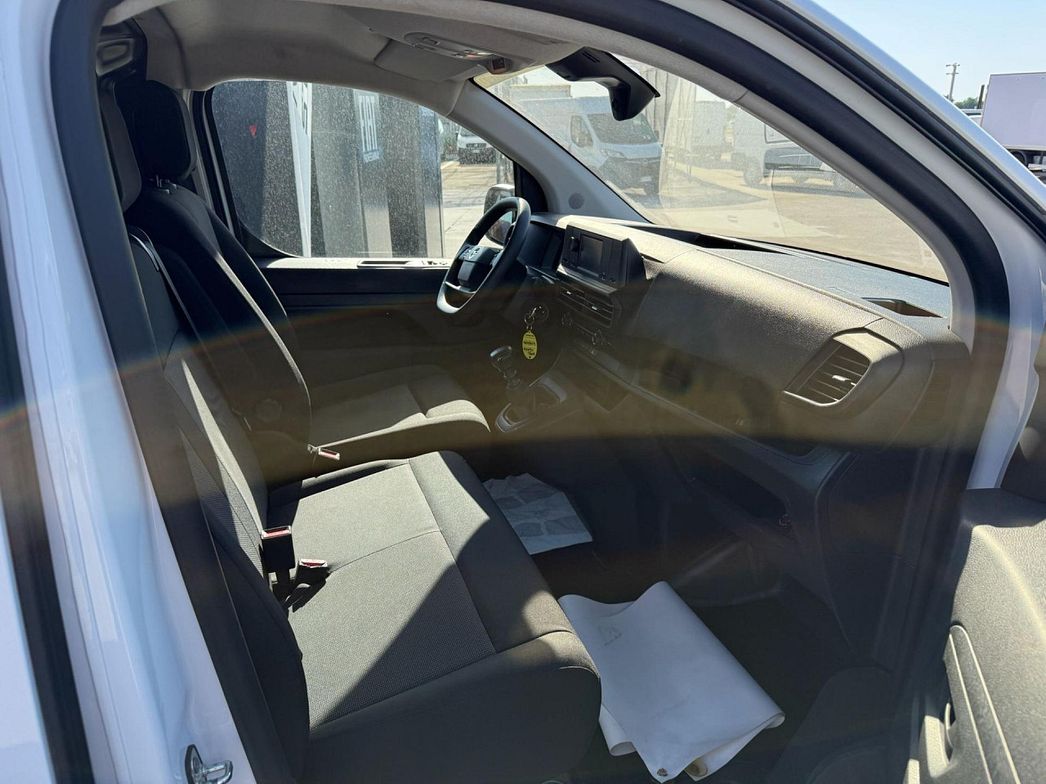 Opel | VIVARO 2.0 145 L2H1