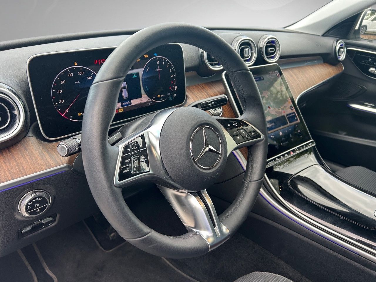 Mercedes-Benz C-Klasse – Bild 15