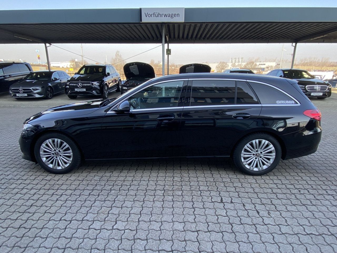 Mercedes-Benz C-Klasse – Bild 9