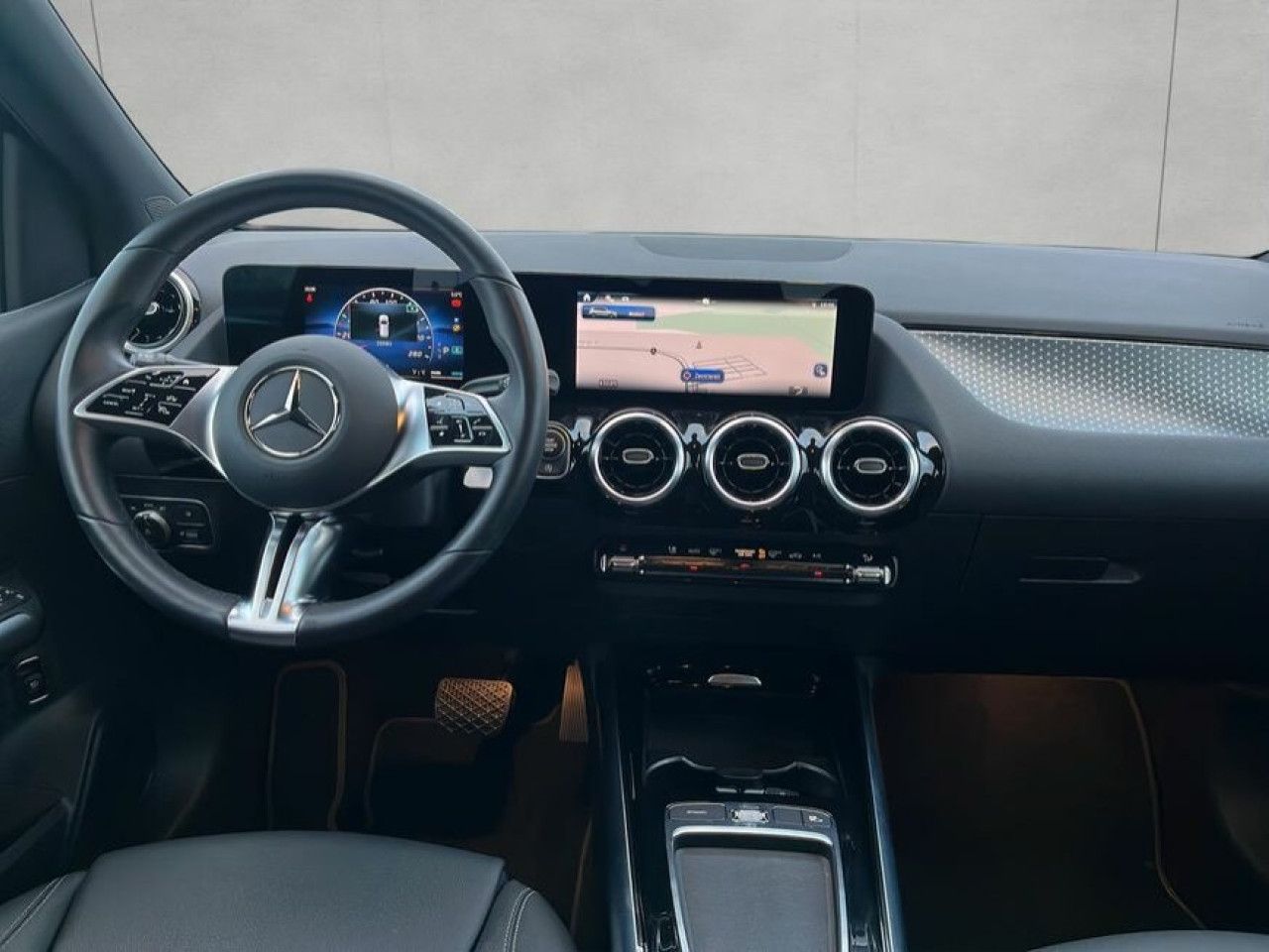 Fahrzeugbild 13 / 15