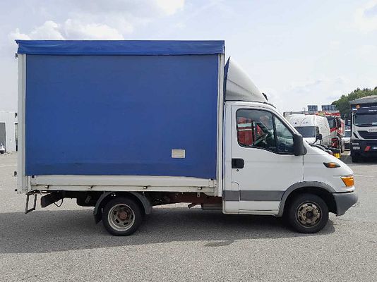 Immagine del veicolo 4 / 10