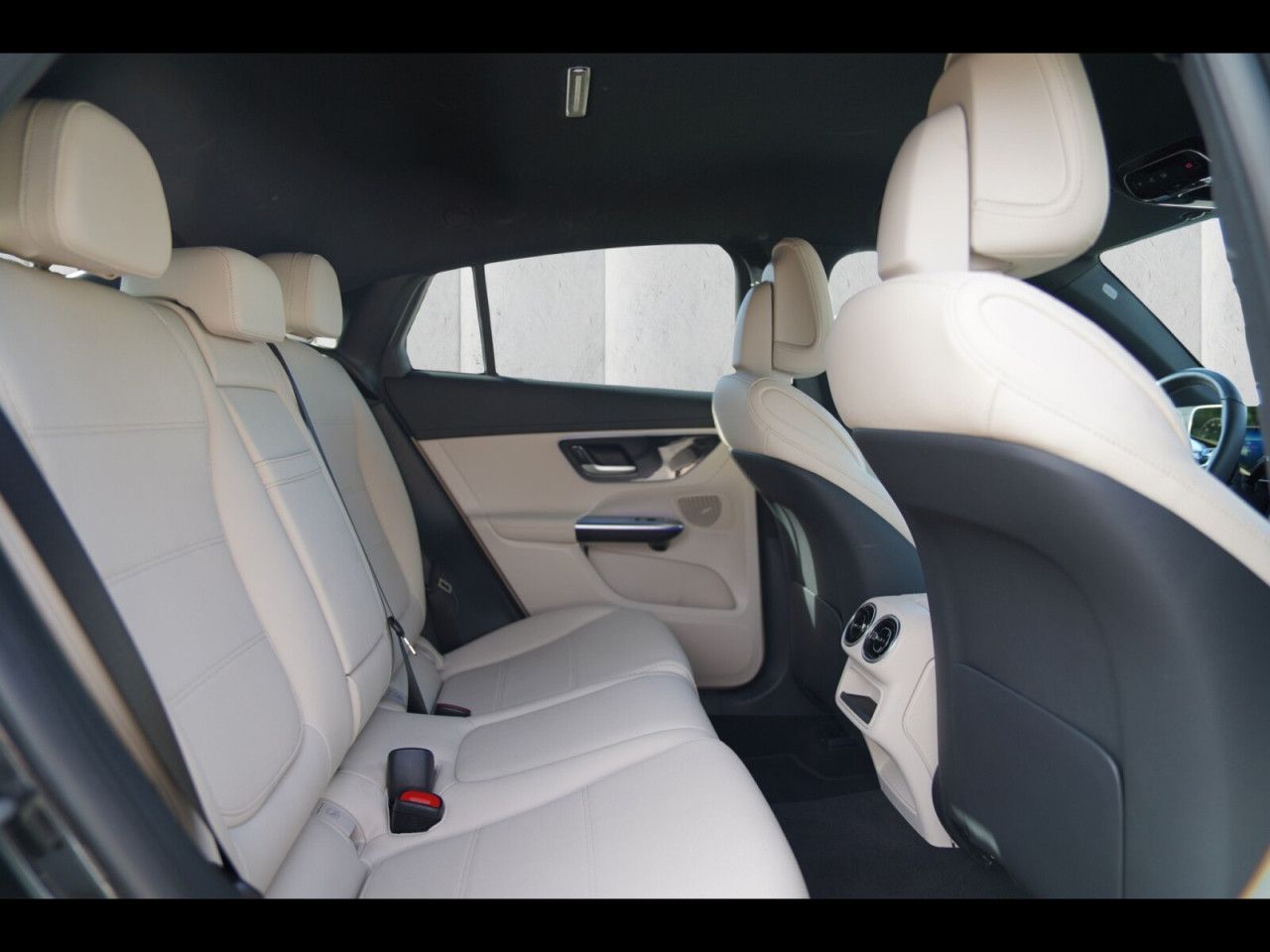 Mercedes-Benz GLC – Bild 11
