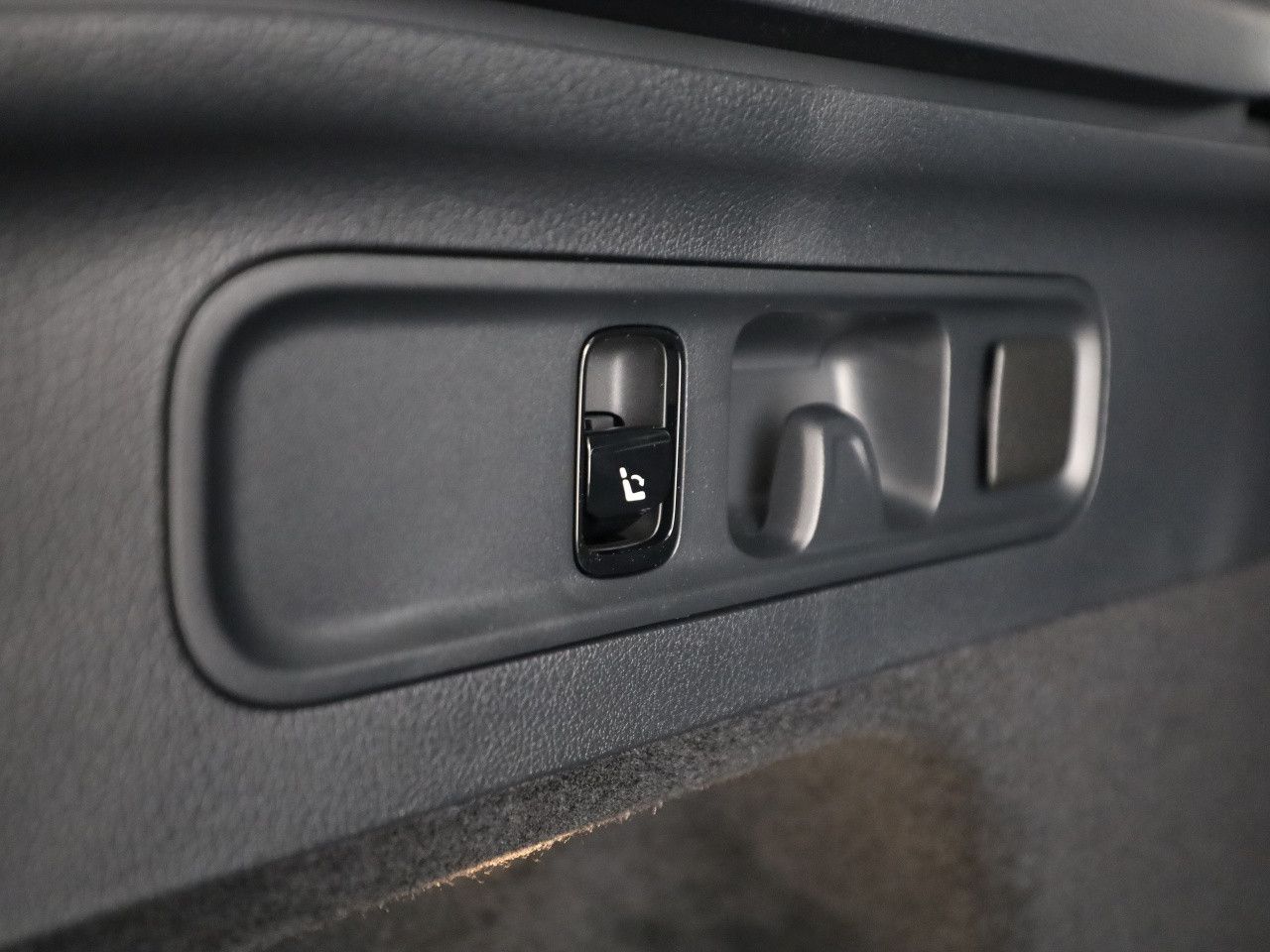 Mercedes-Benz GLC – Bild 25