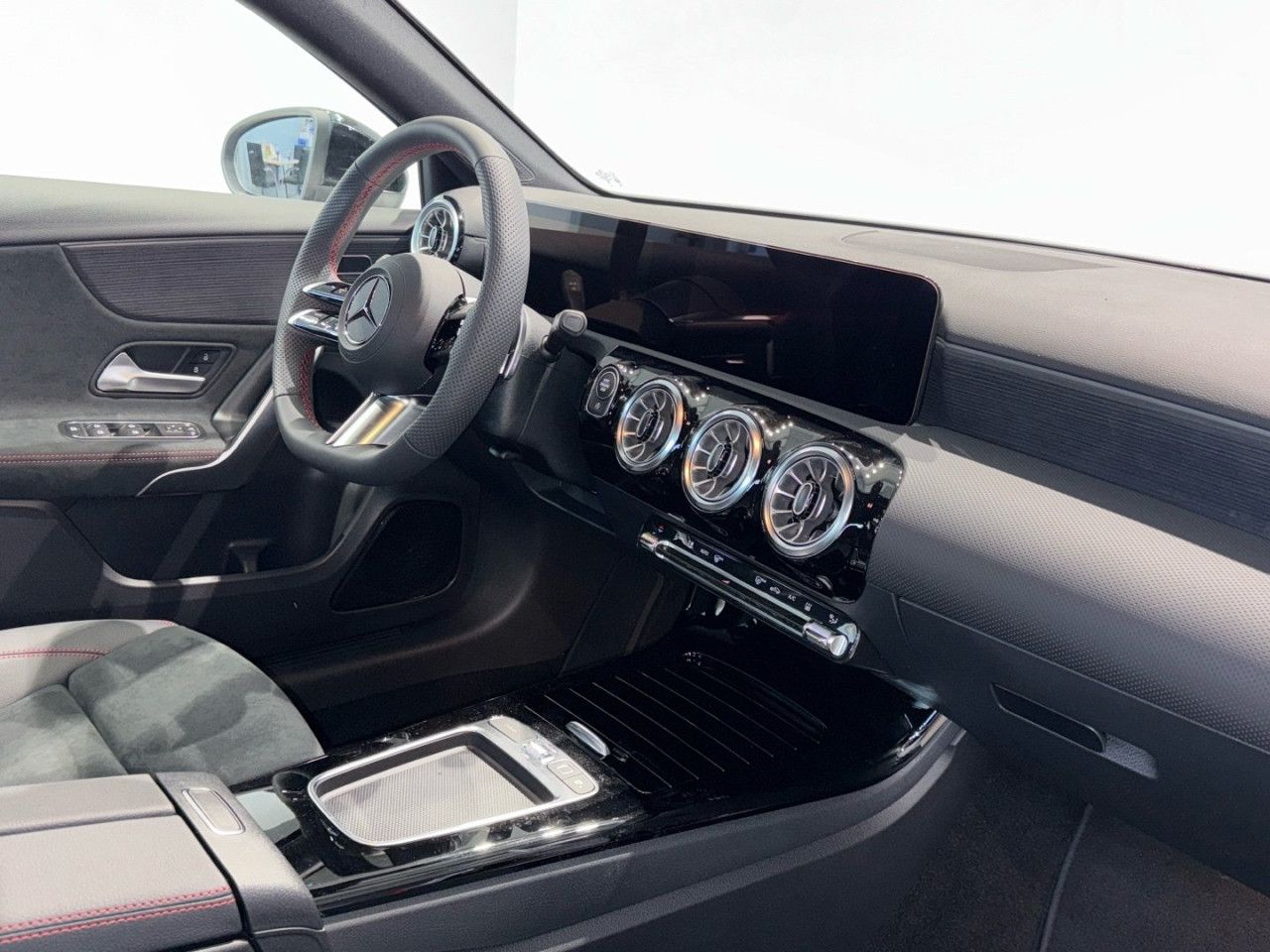 Mercedes-Benz A-Klasse – Bild 11
