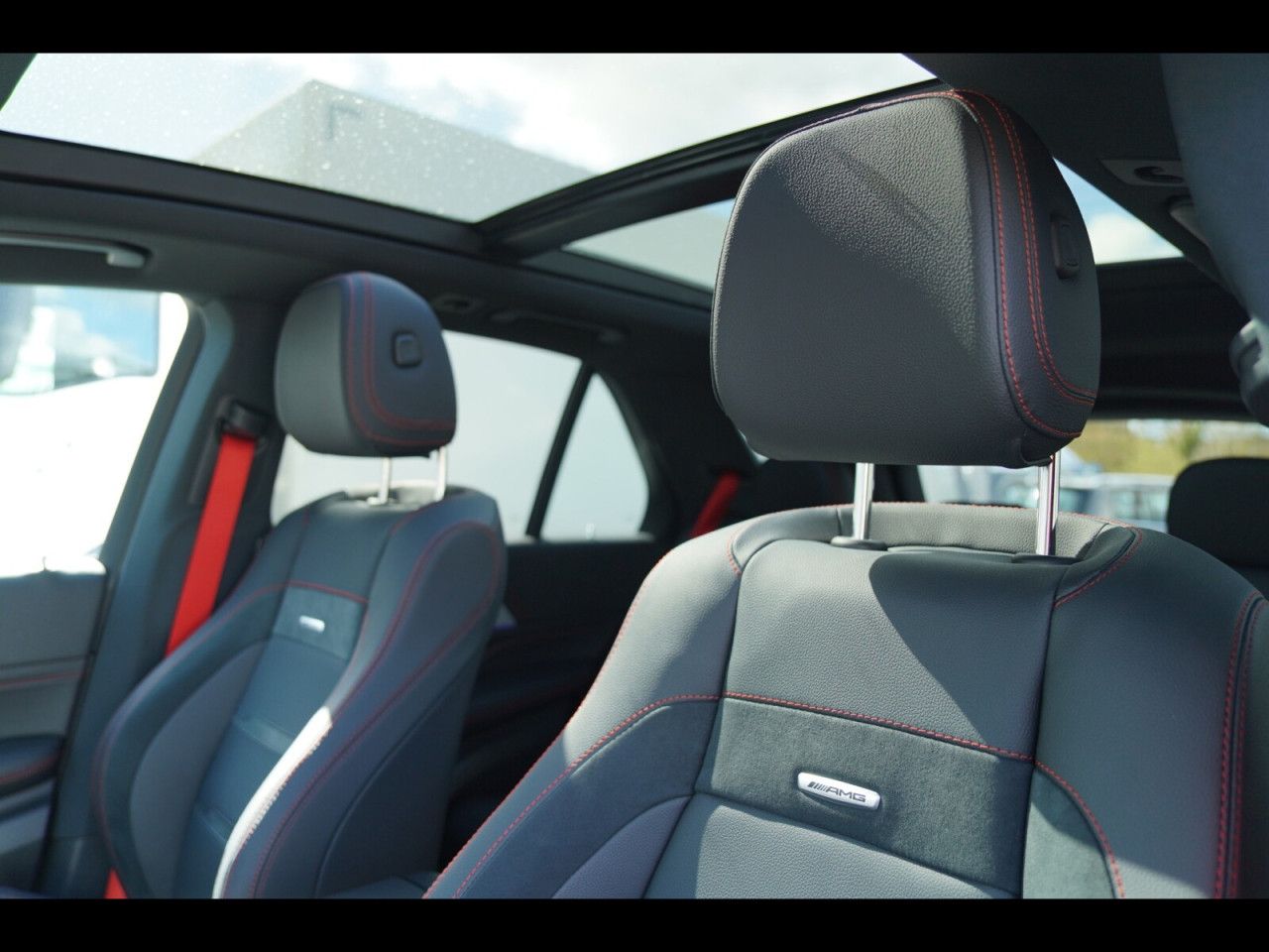 Fahrzeugbild 24 / 30