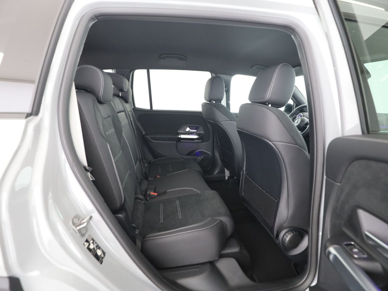 Mercedes-Benz GLB – Bild 14