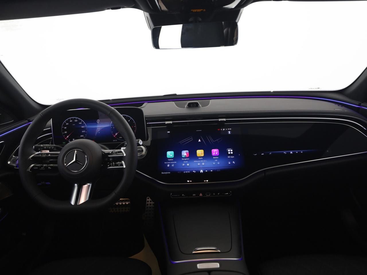 Mercedes-Benz E-Klasse – Bild 11