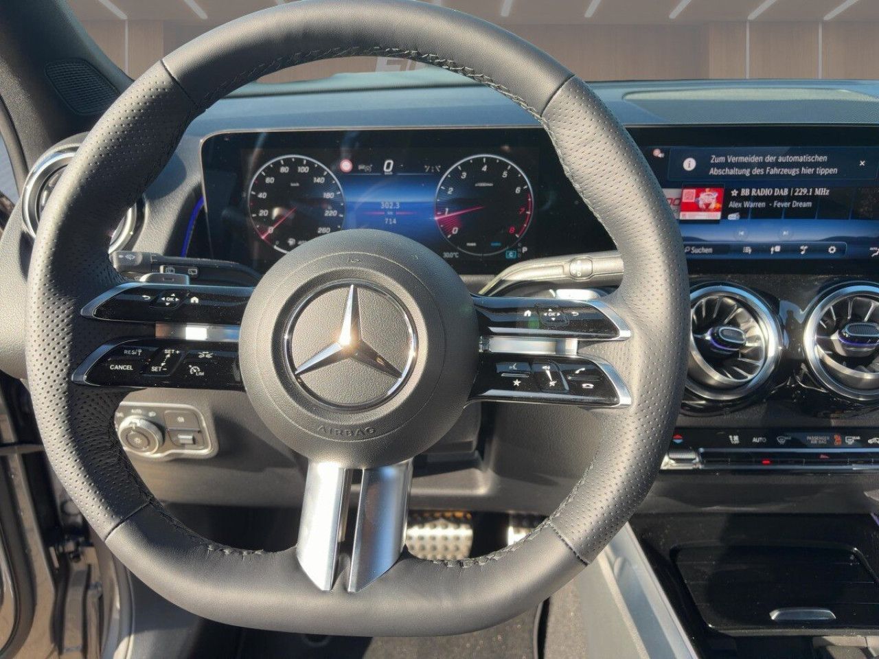 Mercedes-Benz GLB – Bild 9