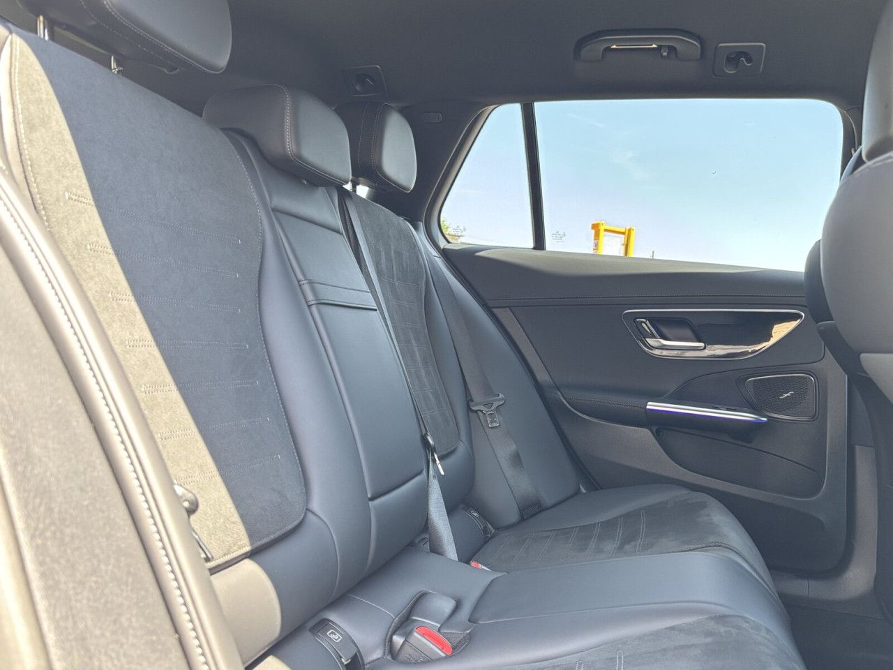 Mercedes-Benz C-Klasse – Bild 17