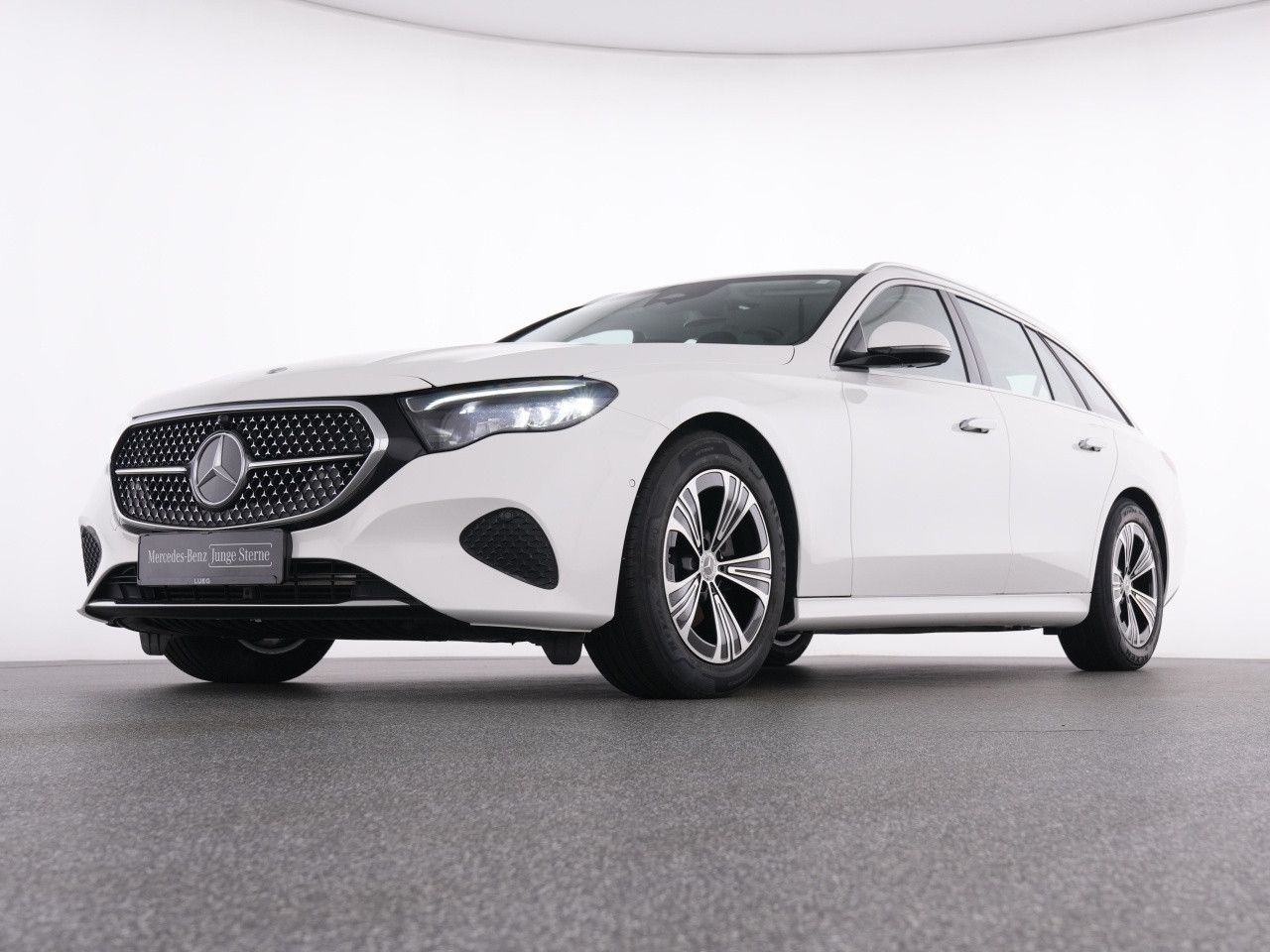 Mercedes-Benz E-Klasse – Bild 6