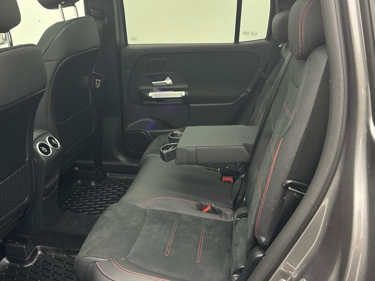 Mercedes-Benz GLB – Bild 14