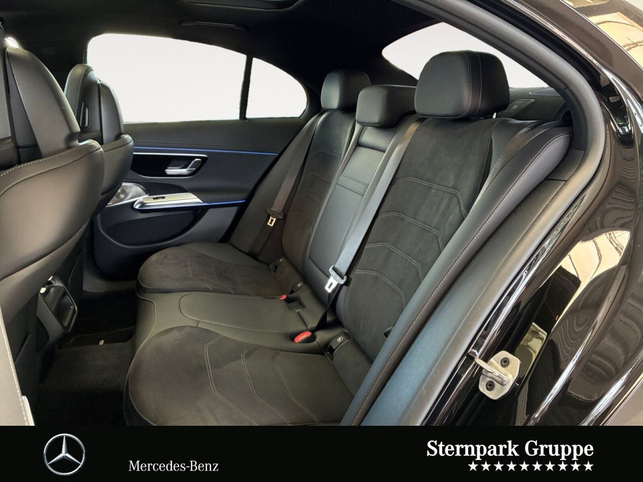 Mercedes-Benz E-Klasse – Bild 13