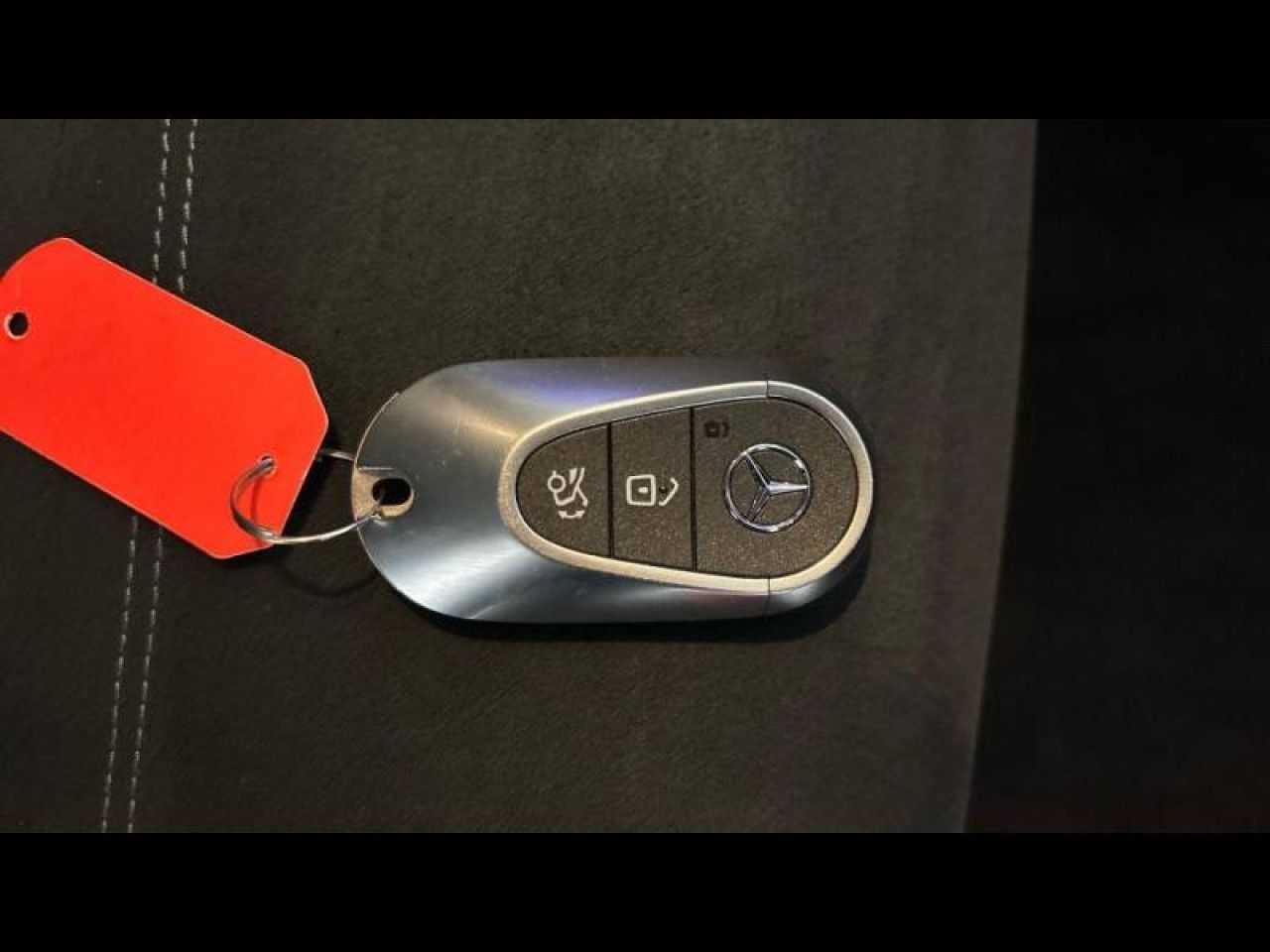 Photo du v&eacute;hicule 16 / 18