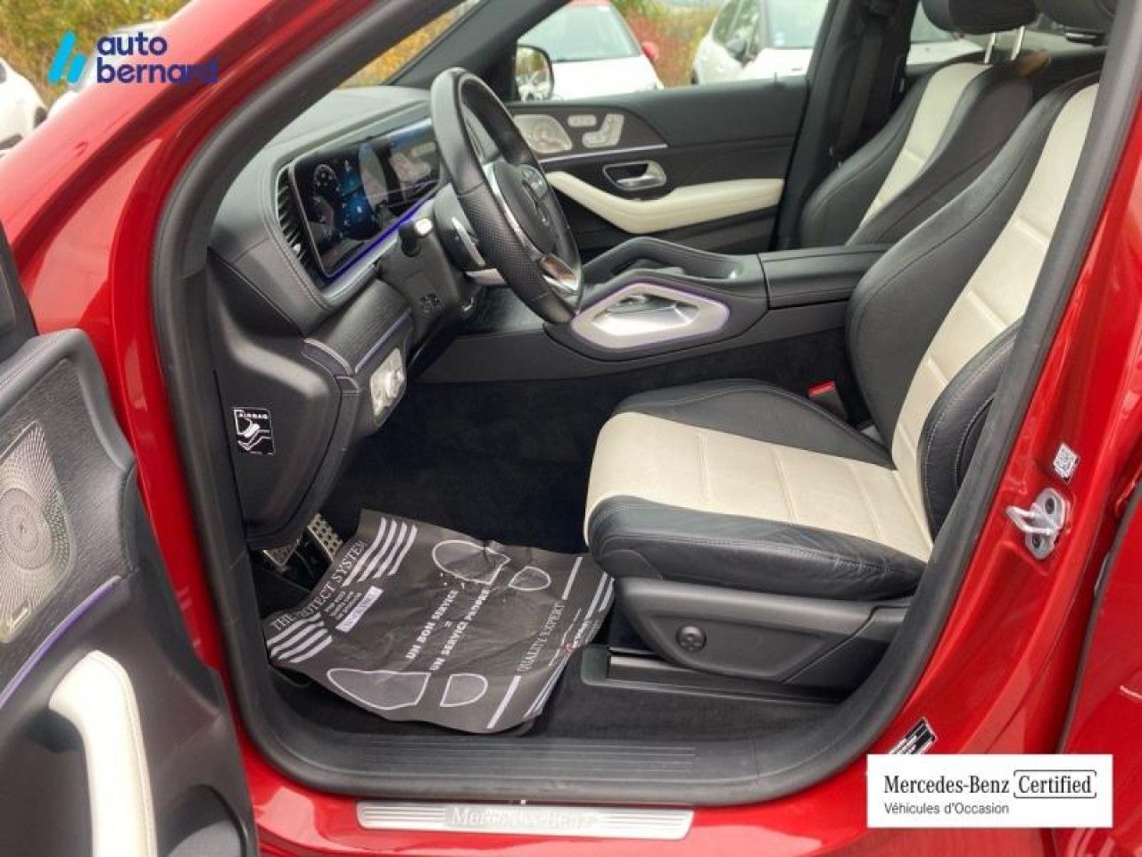 Photo du v&eacute;hicule 9 / 18