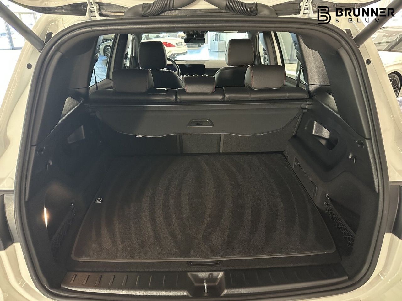 Mercedes-Benz GLB – Bild 8