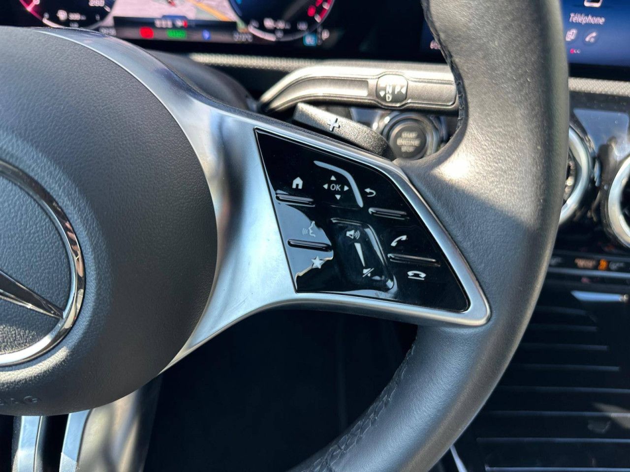 Photo du v&eacute;hicule 17 / 18