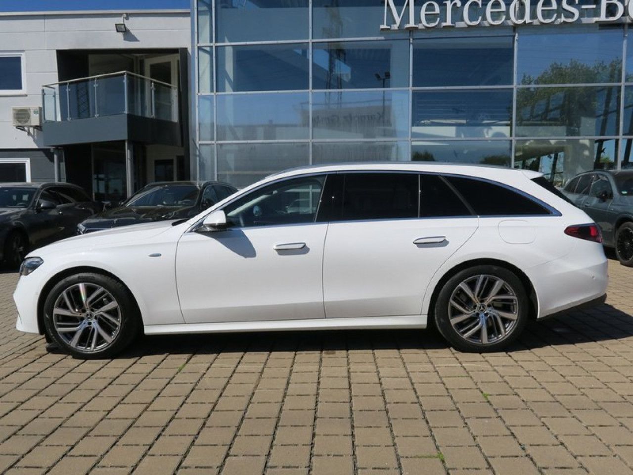 Mercedes-Benz E-Klasse – Bild 12