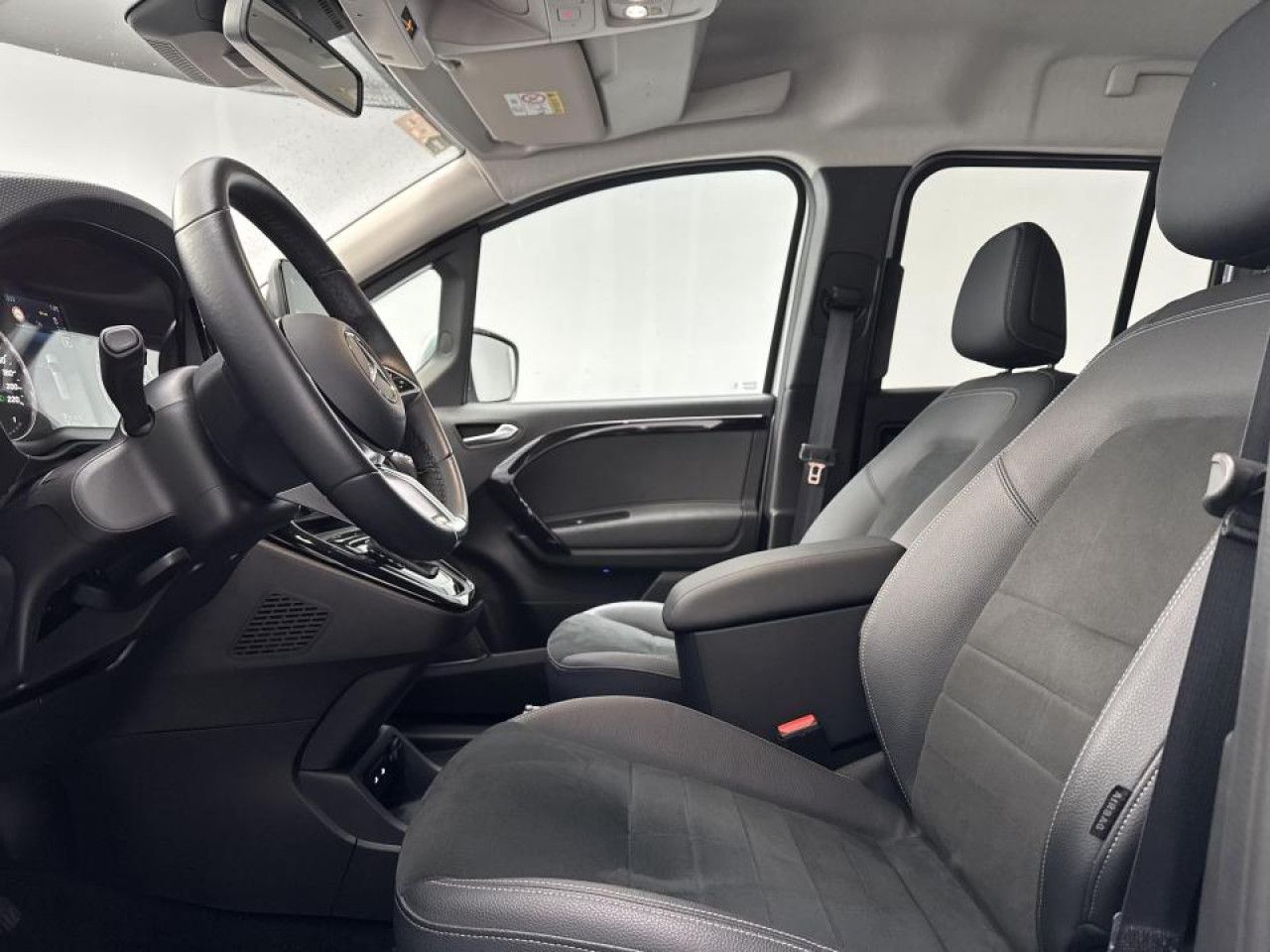 Zdjęcie pojazdu 11 / 20