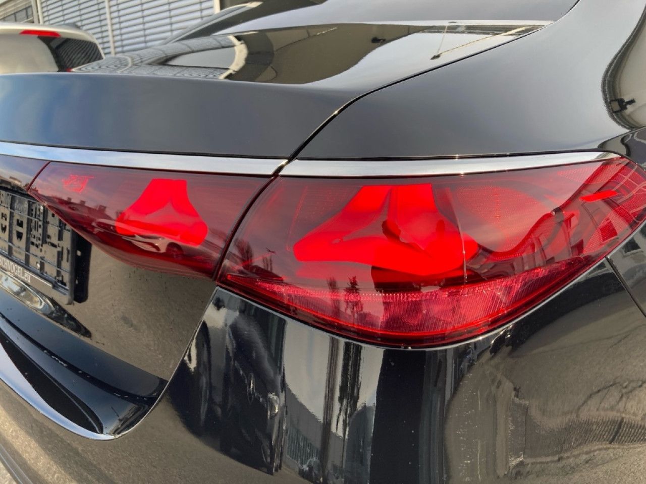 Mercedes-Benz E-Klasse – Bild 18