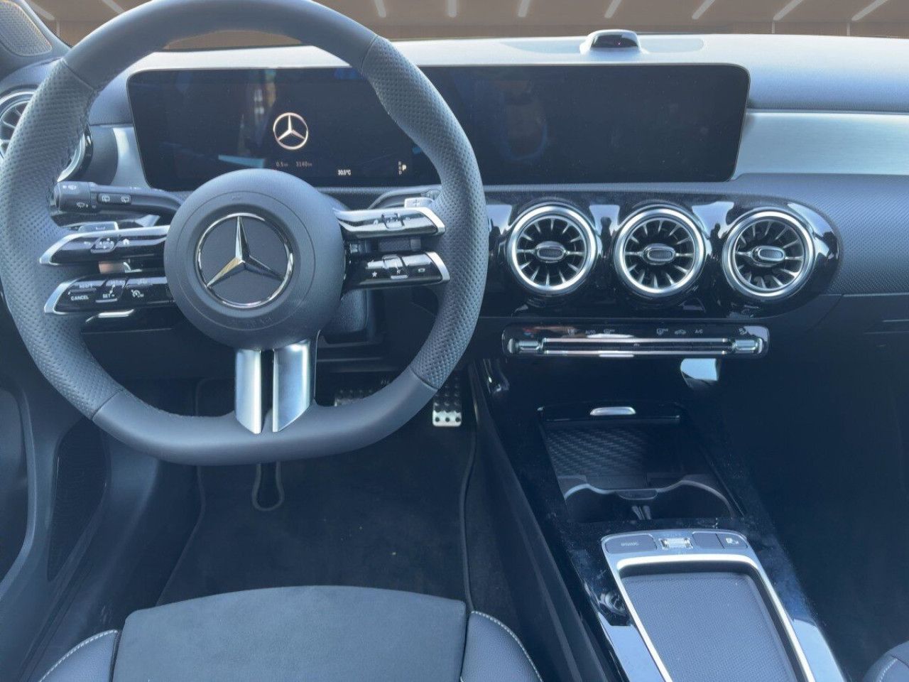 Mercedes-Benz A-Klasse – Bild 12