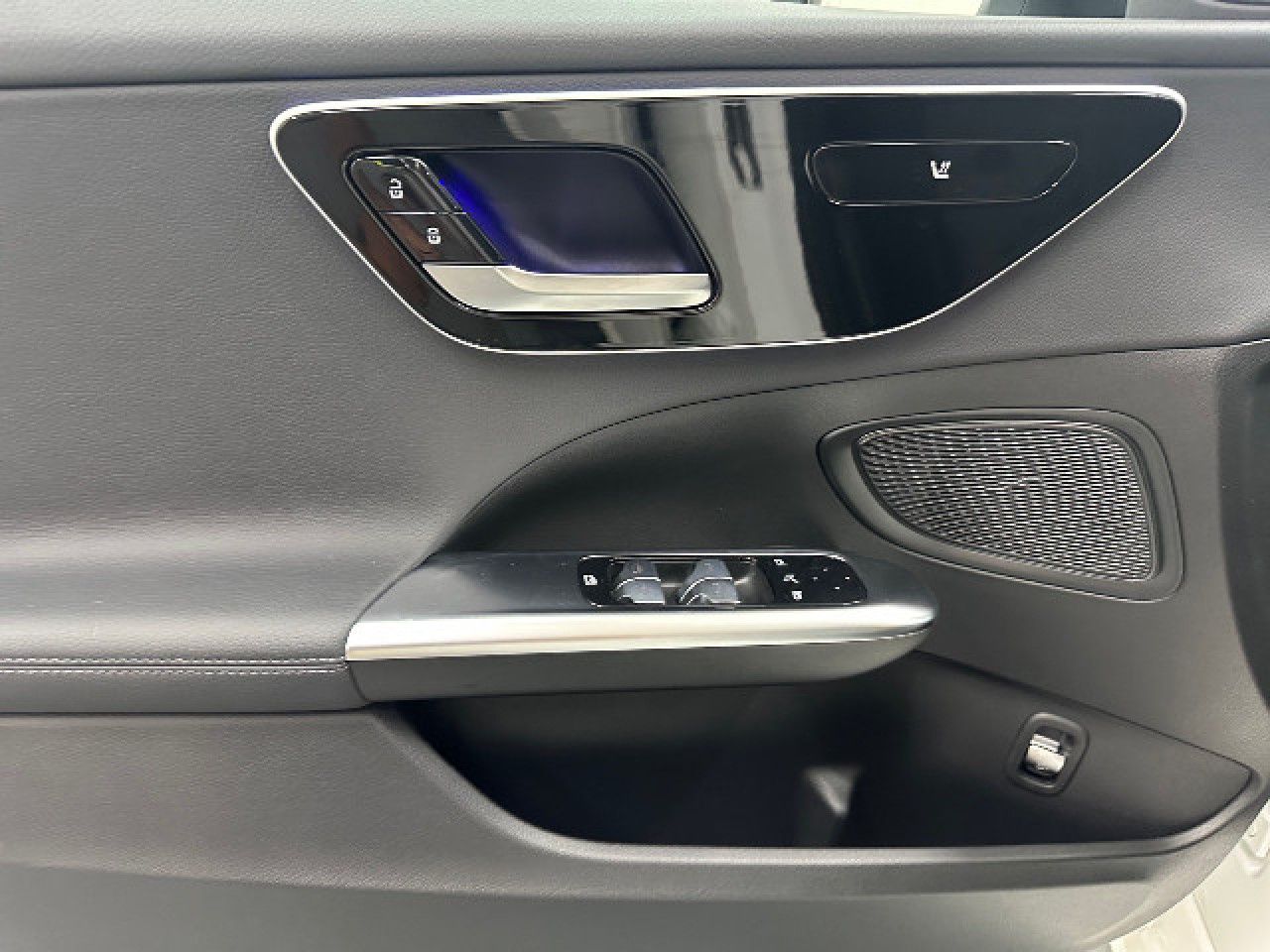 Mercedes-Benz C-Klasse – Bild 14