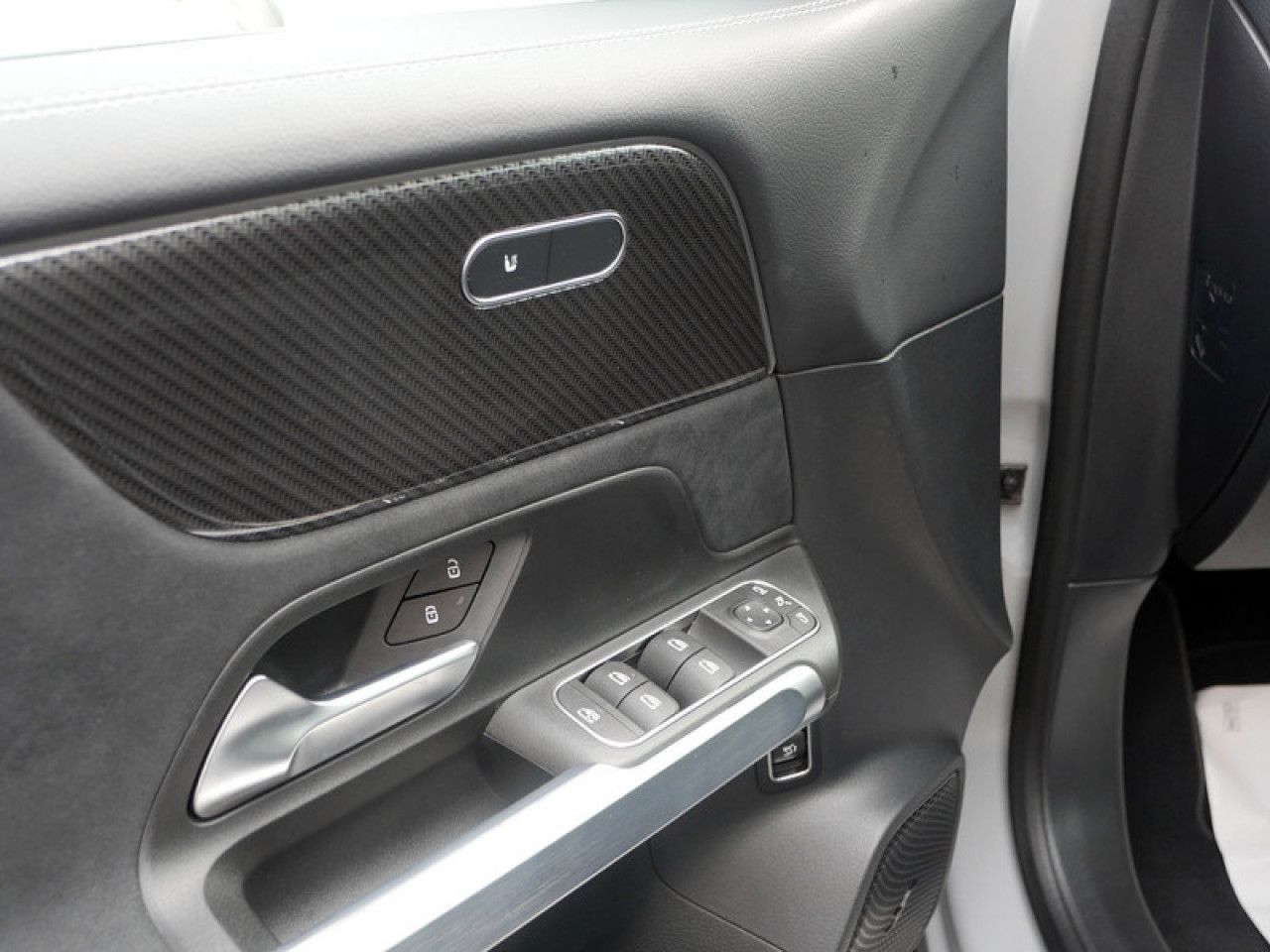Mercedes-Benz GLB – Bild 12