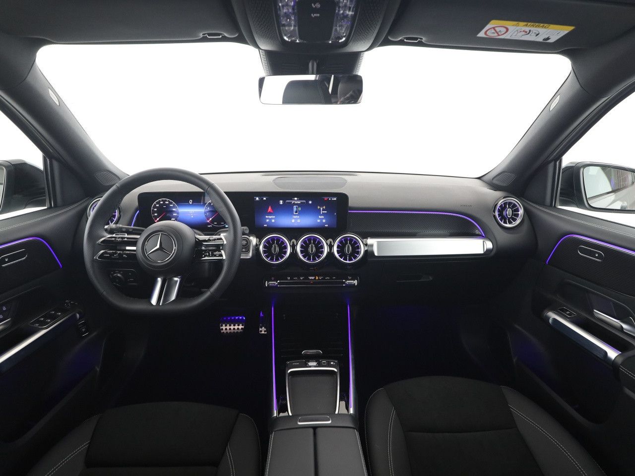 Mercedes-Benz GLB – Bild 10