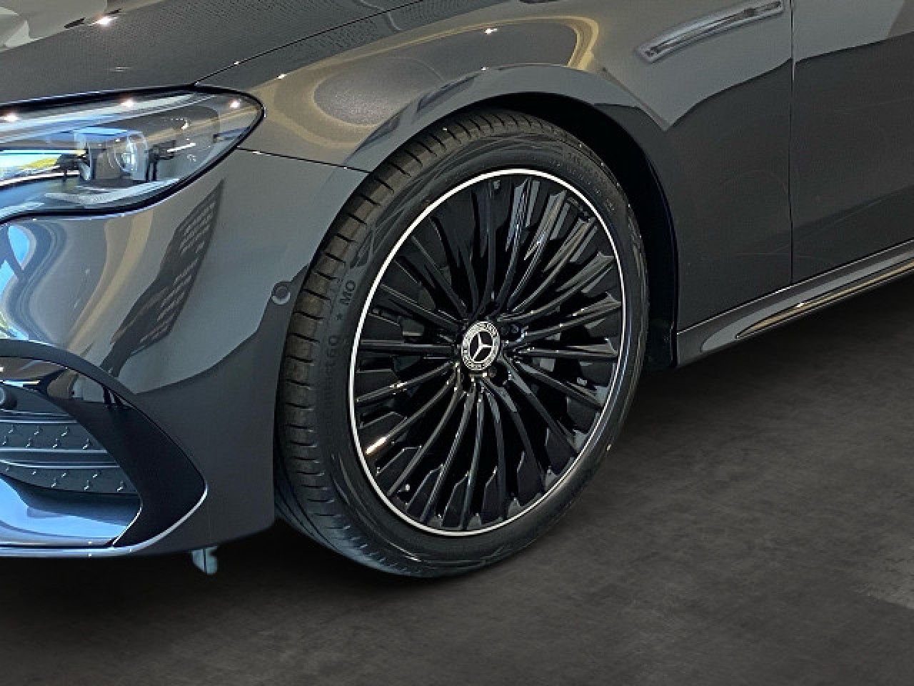 Mercedes-Benz E-Klasse – Bild 6