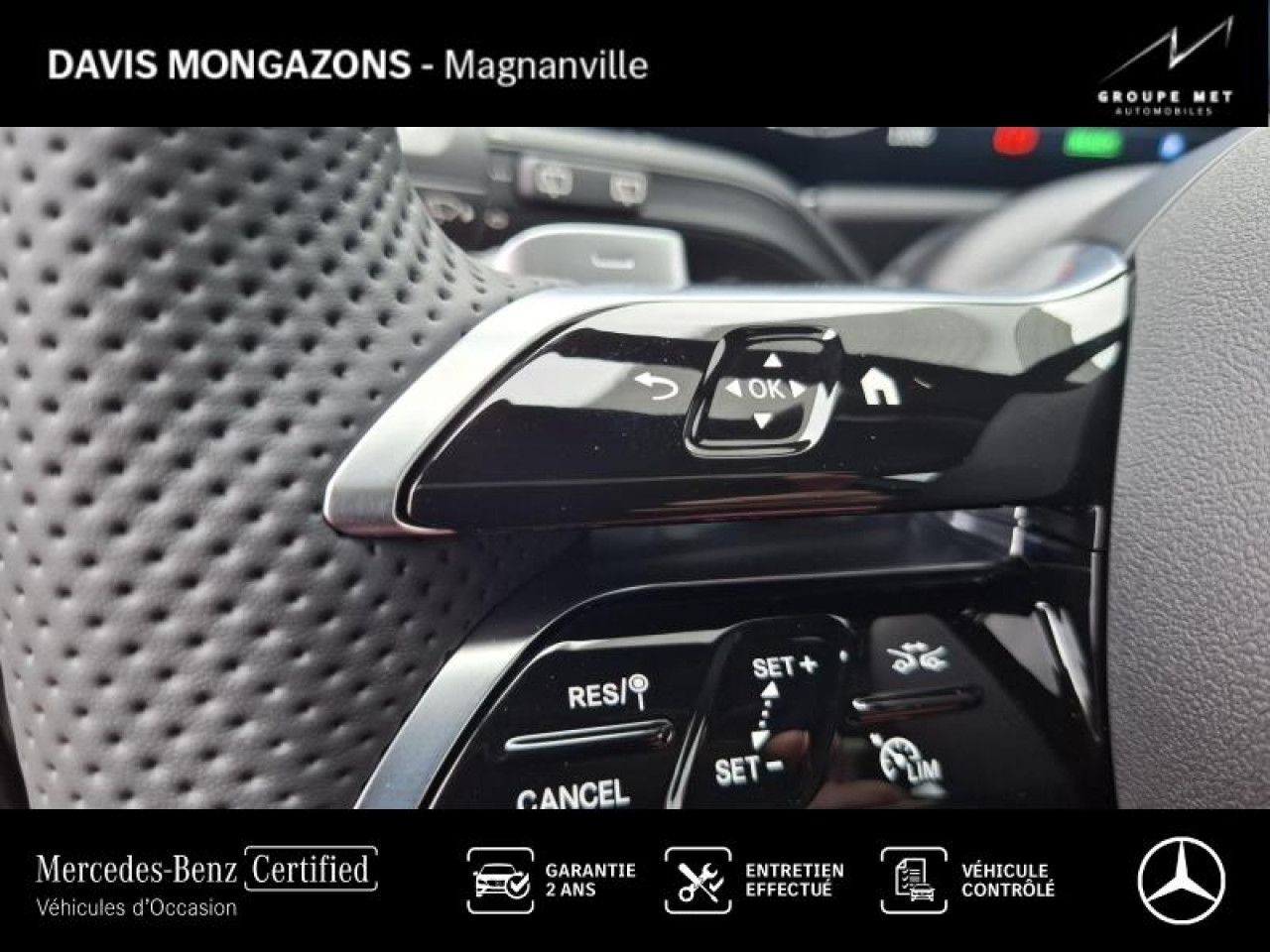 Photo du v&eacute;hicule 16 / 18