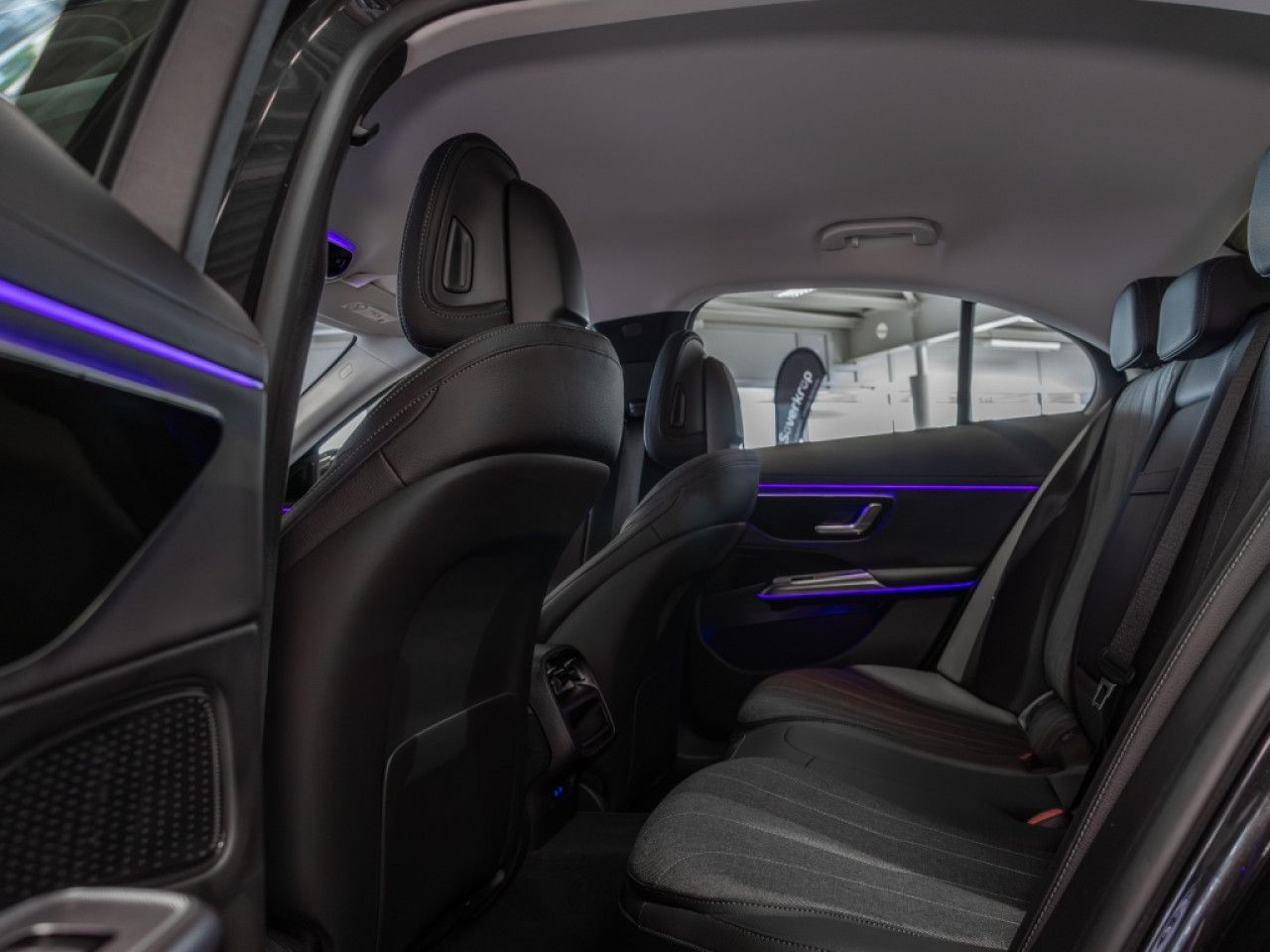 Mercedes-Benz E-Klasse – Bild 7