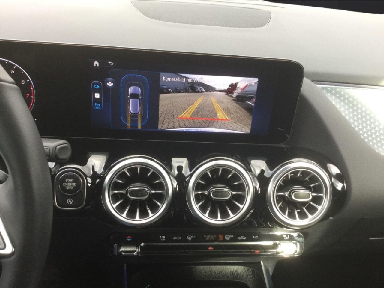 Mercedes-Benz GLA – Bild 11