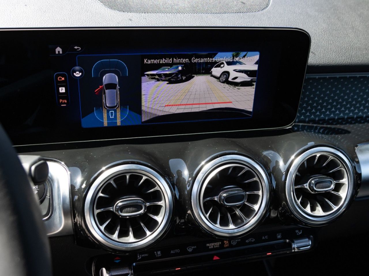 Mercedes-Benz EQB – Bild 18