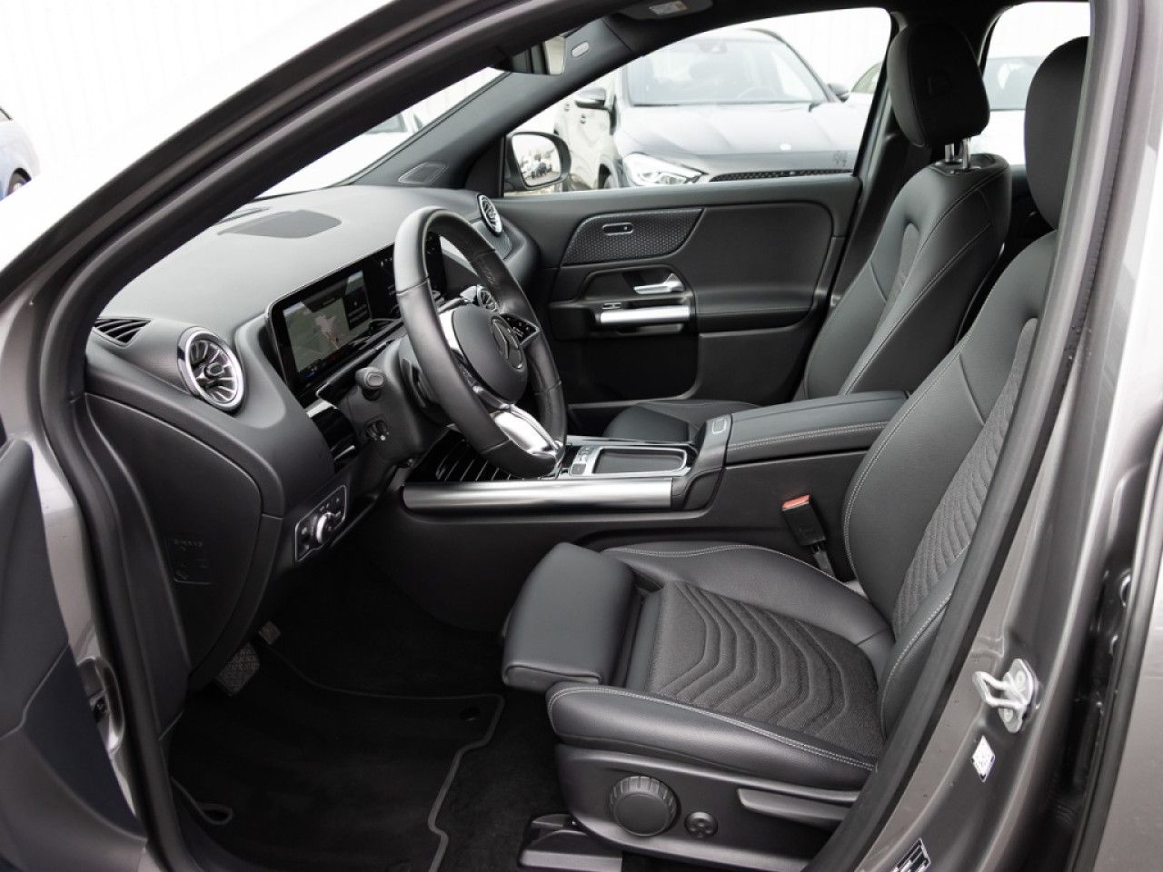 Fahrzeugbild 15 / 18