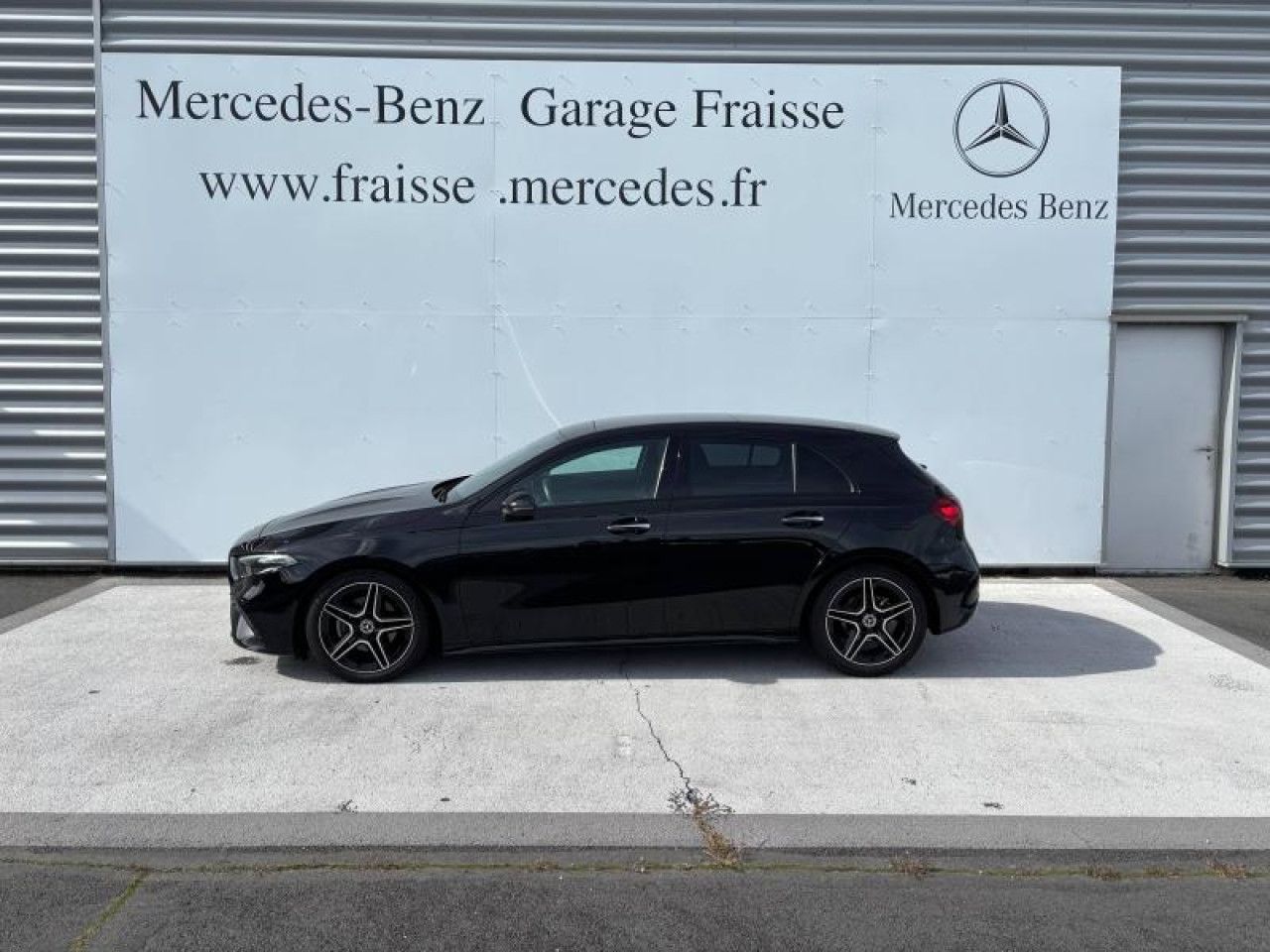 Photo du v&eacute;hicule 3 / 16