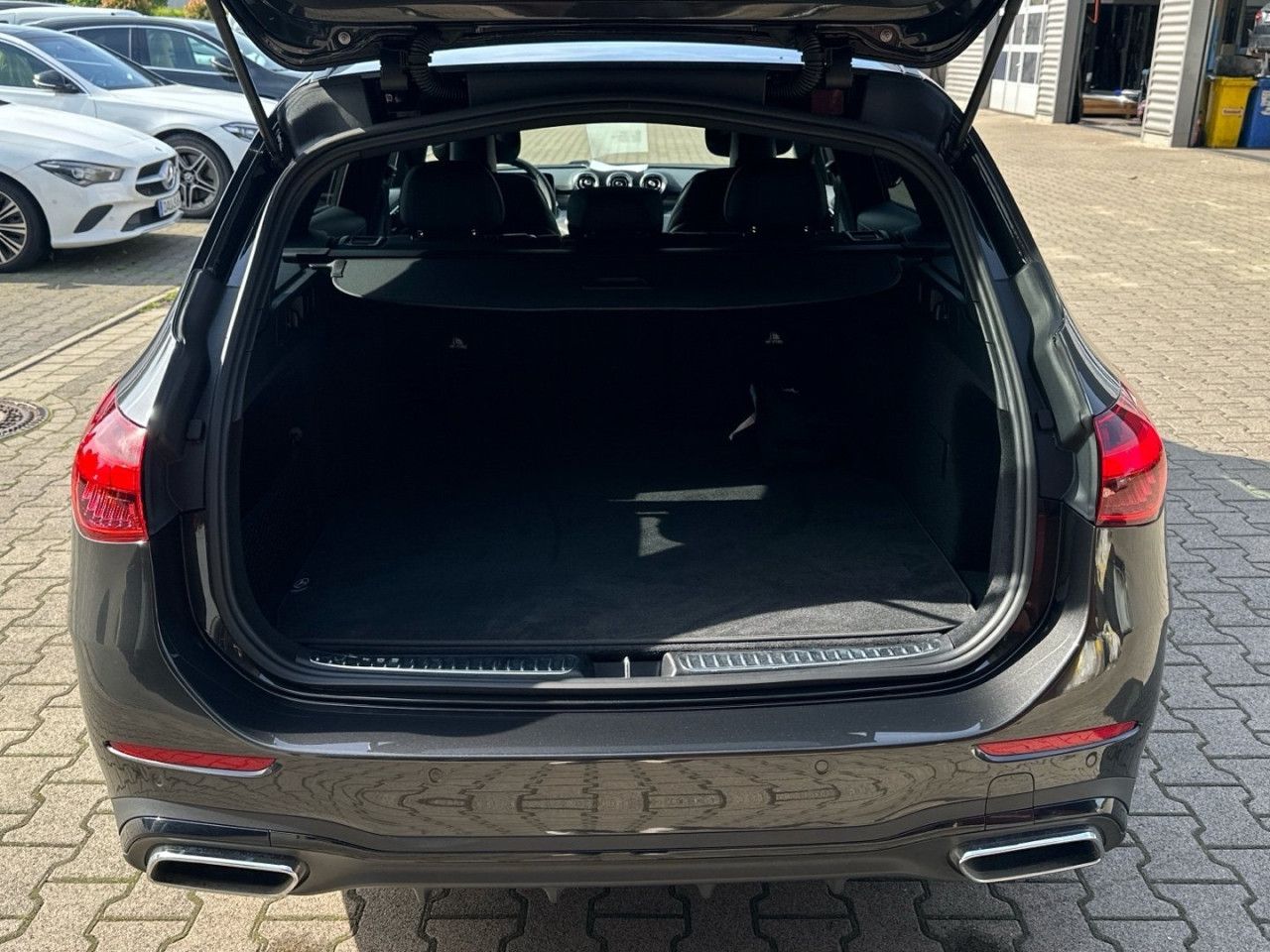 Mercedes-Benz C-Klasse – Bild 18