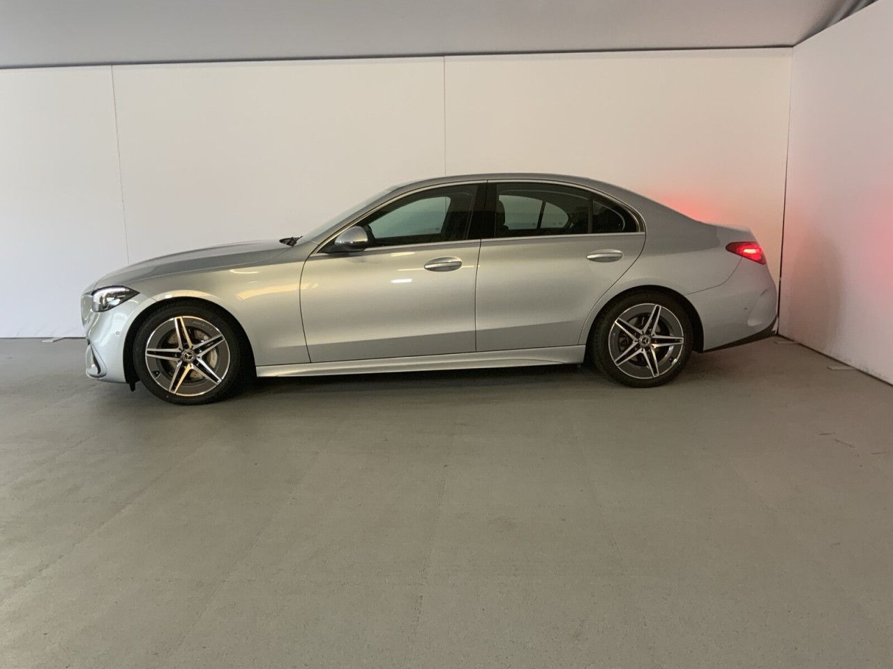 Mercedes-Benz C-Klasse – Bild 3